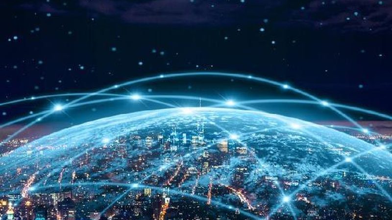 科技公司选型：如何从技术深度与行业趋势中洞察关键**